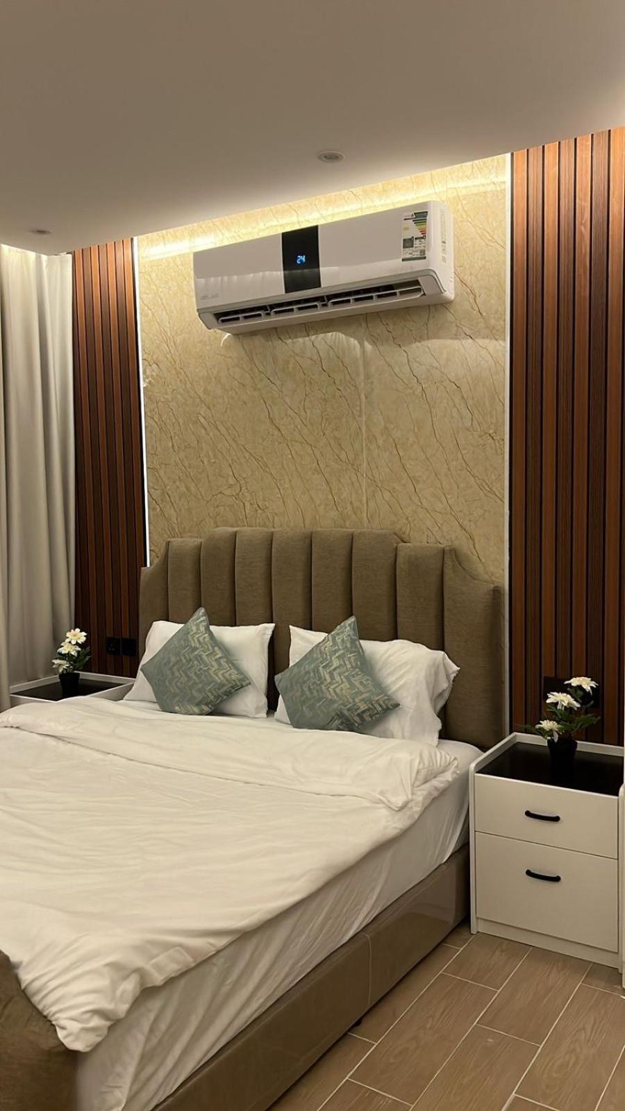 جديدة بصالة وغرفة نوم بإدخال ذاتي مستقل خلف البوليفارد * Riyadh